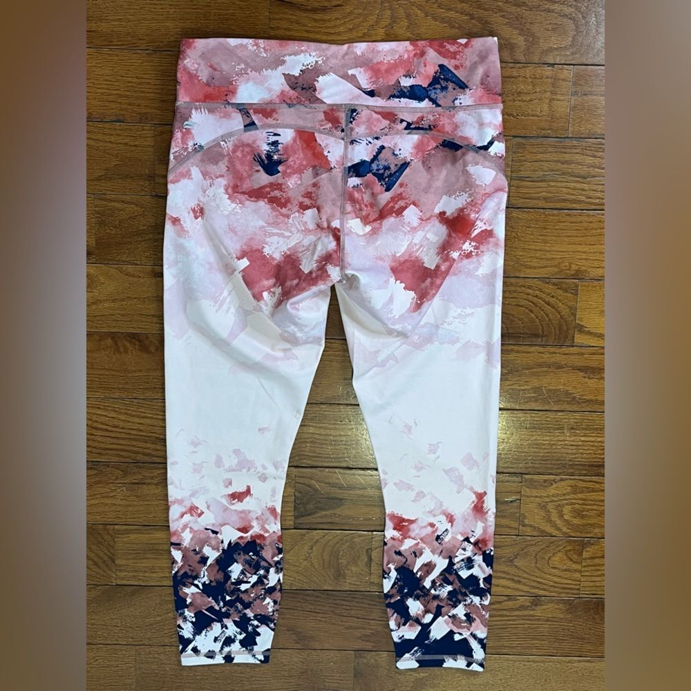 Fabletics High Rise Leggings Pink Abstract Women's M Performance 4 Way Stretch - Picture 2 of 6